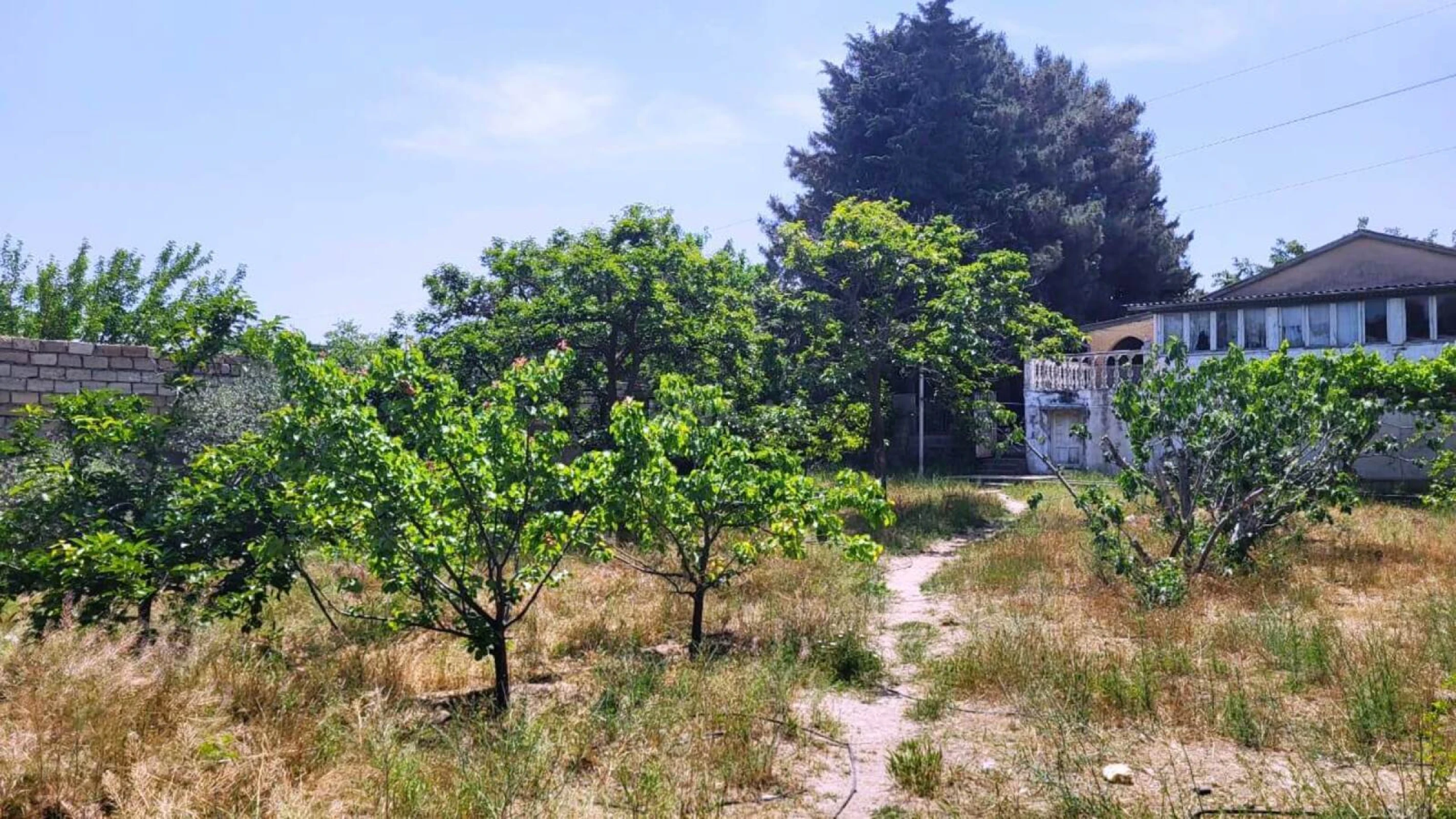 Satılır 5 otaqlı həyət evi 160 m²