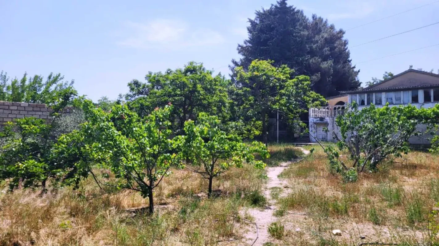 Satılır 5 otaqlı həyət evi 160 m²