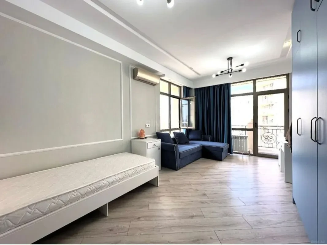 Kirayə verilir 3 otaqlı mənzil 120 m²