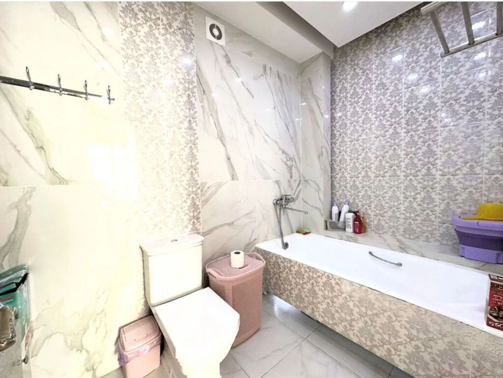 Kirayə verilir 3 otaqlı mənzil 120 m²