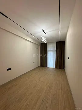Satılır 3 otaqlı mənzil 145 m²