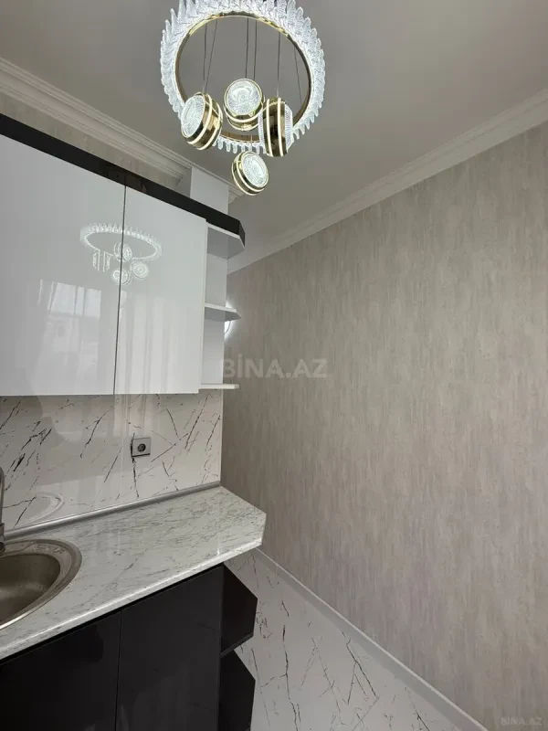 Satılır 2 otaqlı mənzil 70 m²