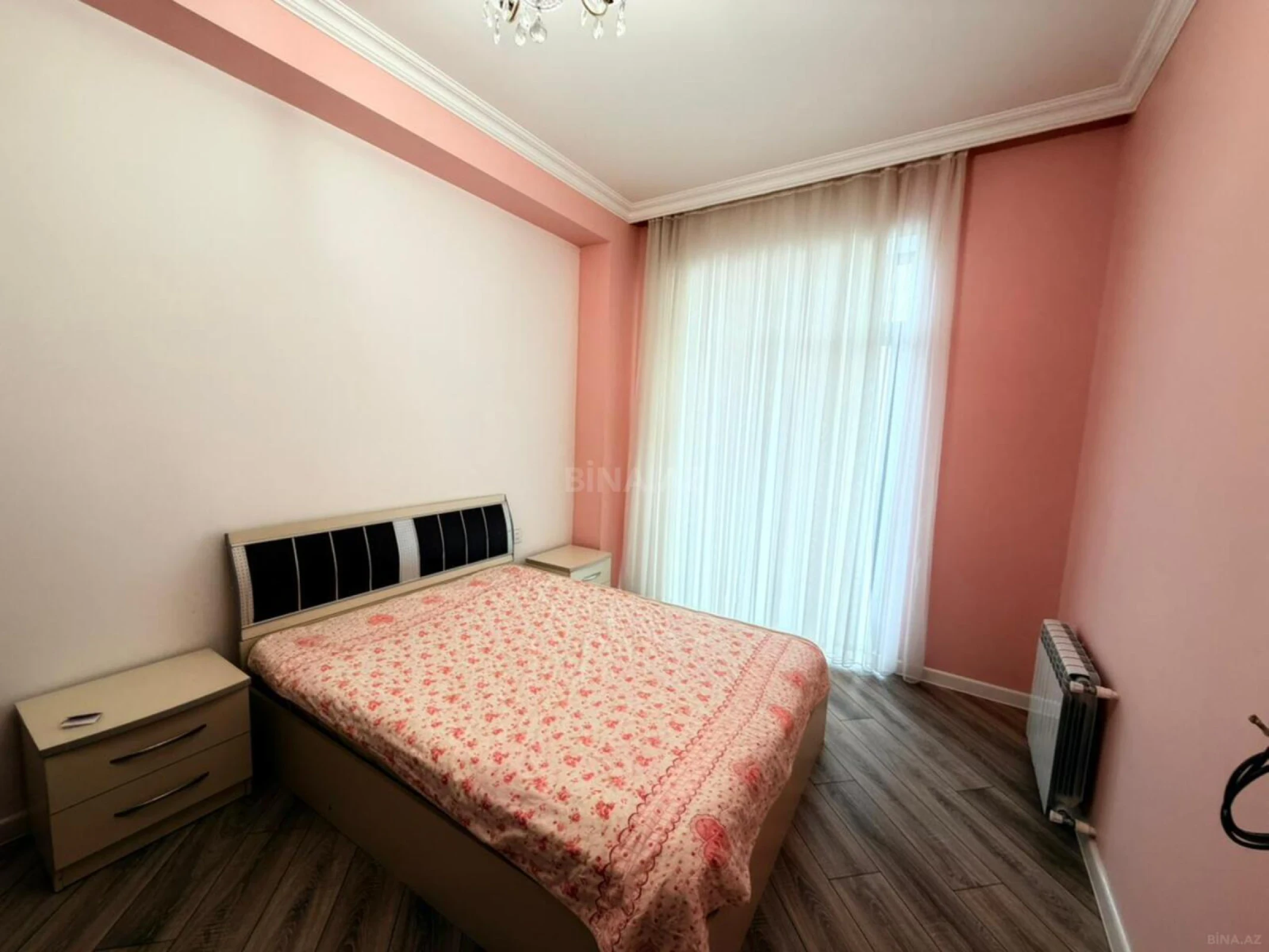 Kirayə verilir 3 otaqlı mənzil 146 m²
