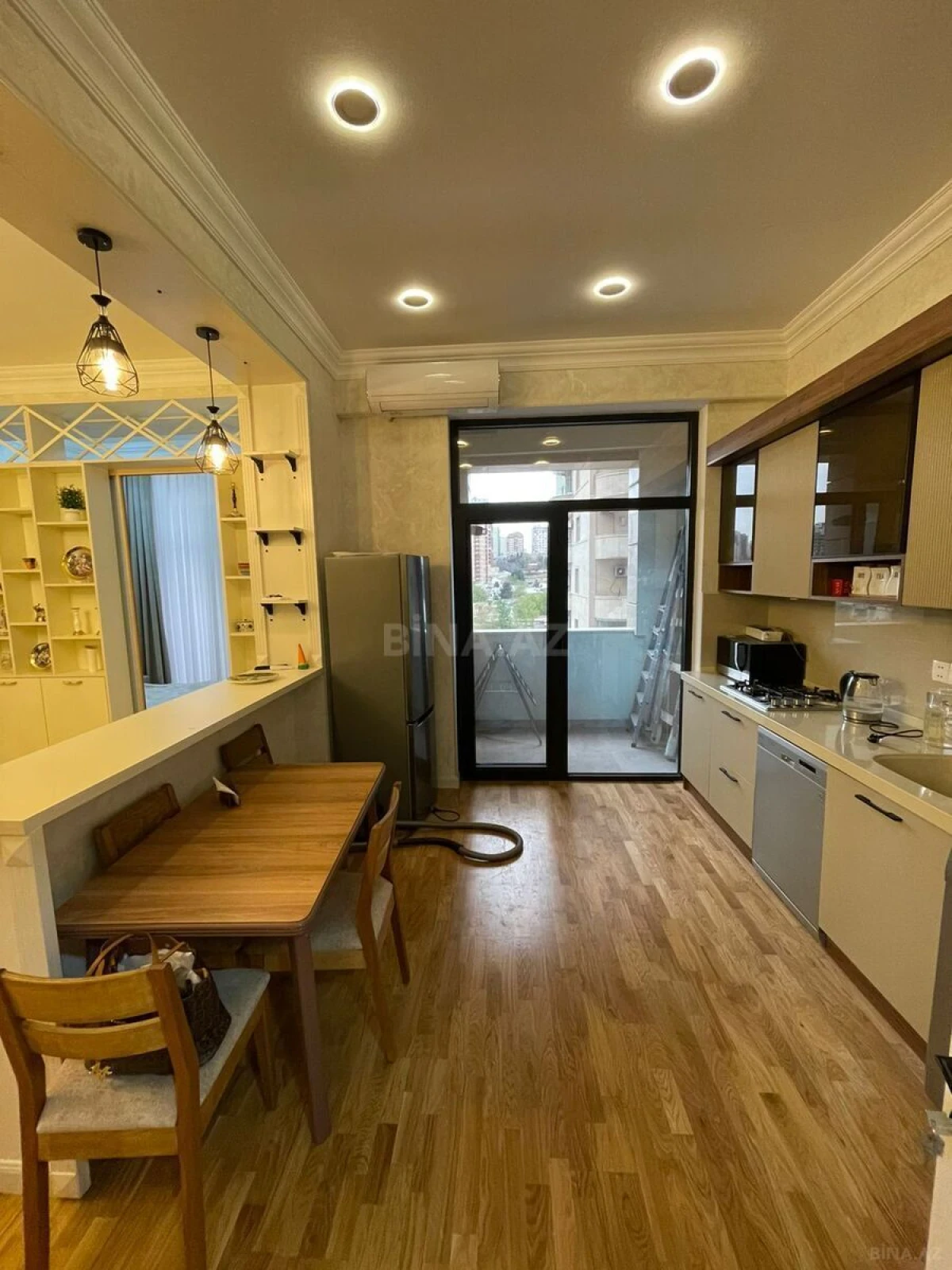 Kirayə verilir 1 otaqlı mənzil 50 m²