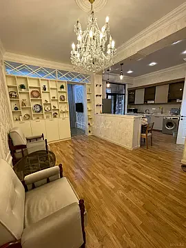 Kirayə verilir 1 otaqlı mənzil 50 m² — Bakı, Nizami 1 otaq 50.00 m²