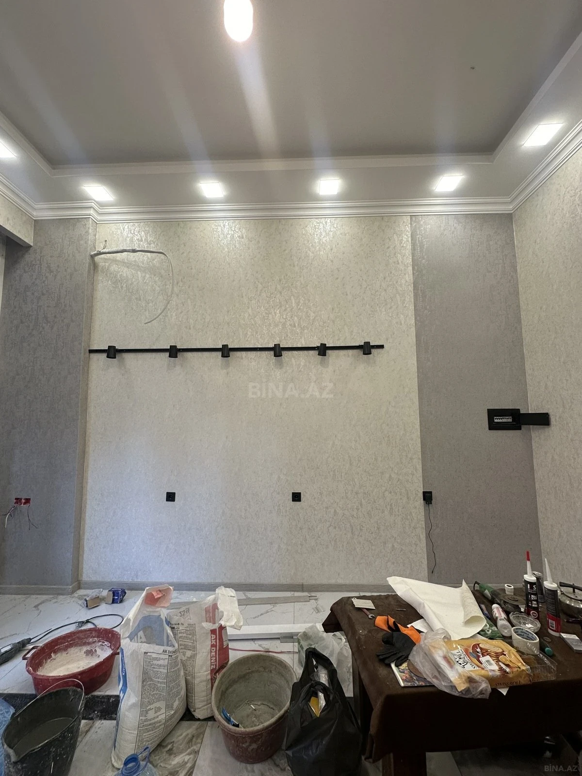 Satılır obyekt 40 m²