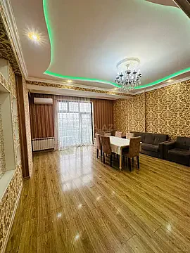 Kirayə verilir 3 otaqlı mənzil 140 m² — Bakı, Əhmədli 3 otaq 140.00 m²