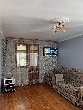 Satılır 4 otaqlı mənzil 105 m²