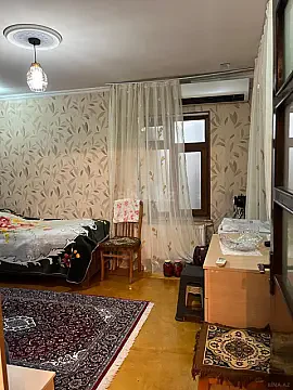 Satılır 4 otaqlı mənzil 105 m²