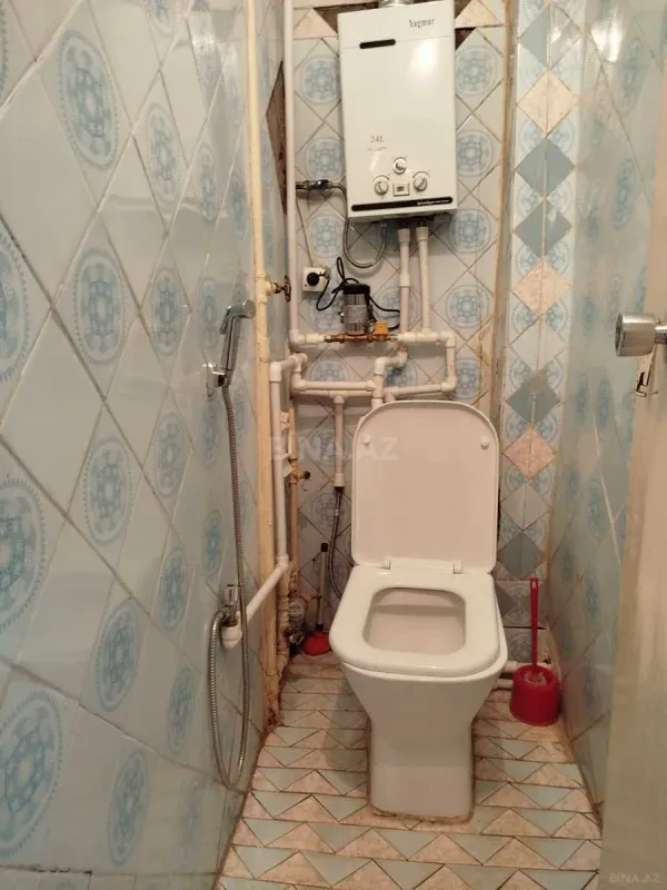 Satılır 4 otaqlı mənzil 105 m²
