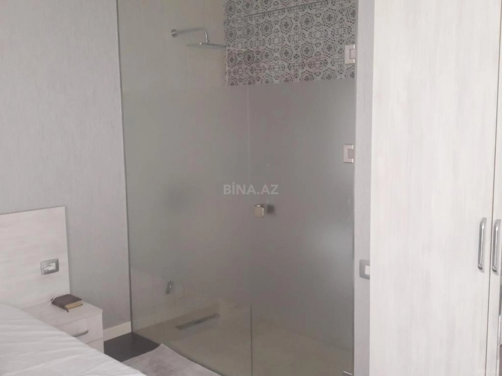 Kirayə verilir 2 otaqlı mənzil 73 m²