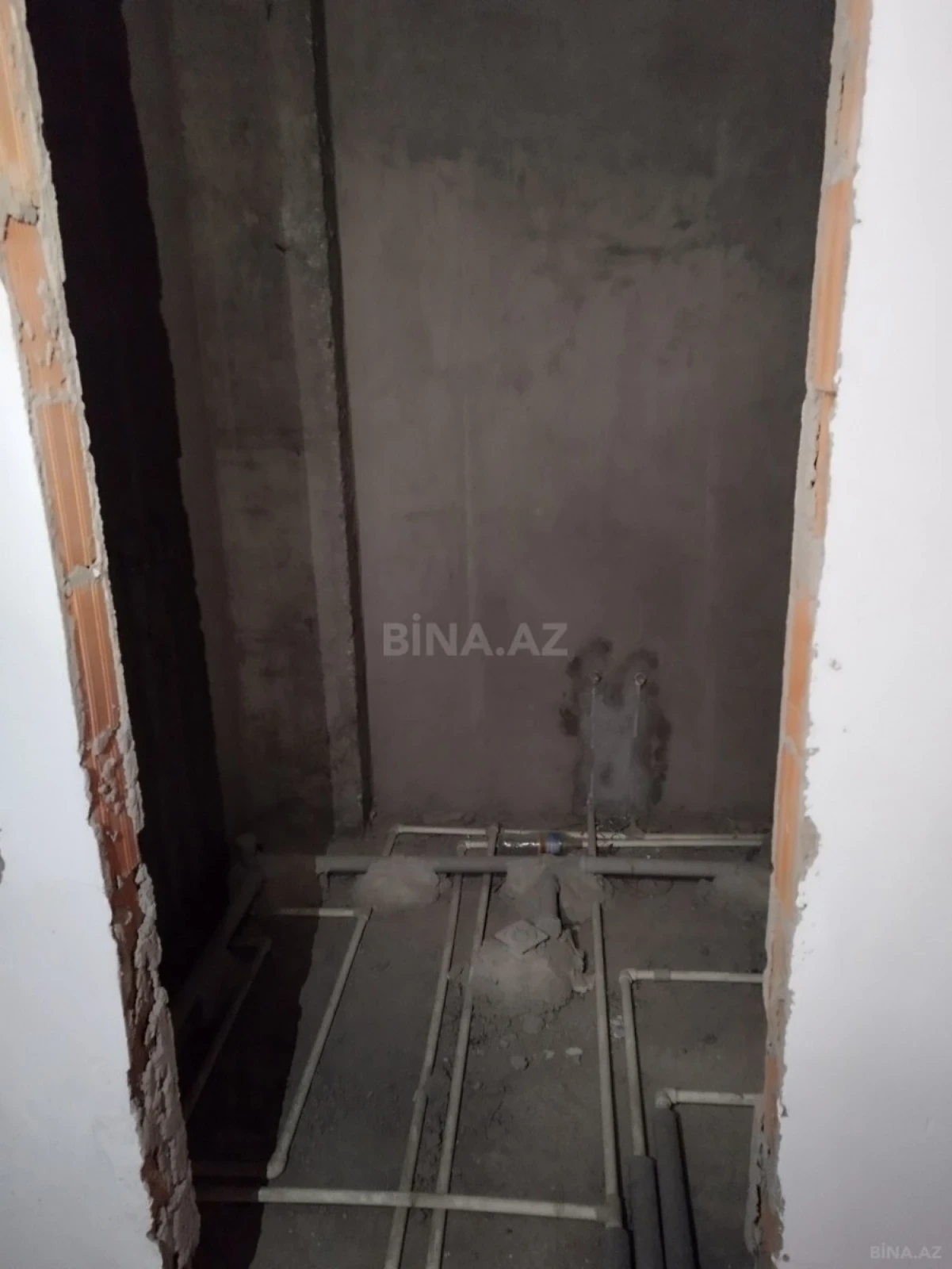Satılır 2 otaqlı mənzil 65.4 m²