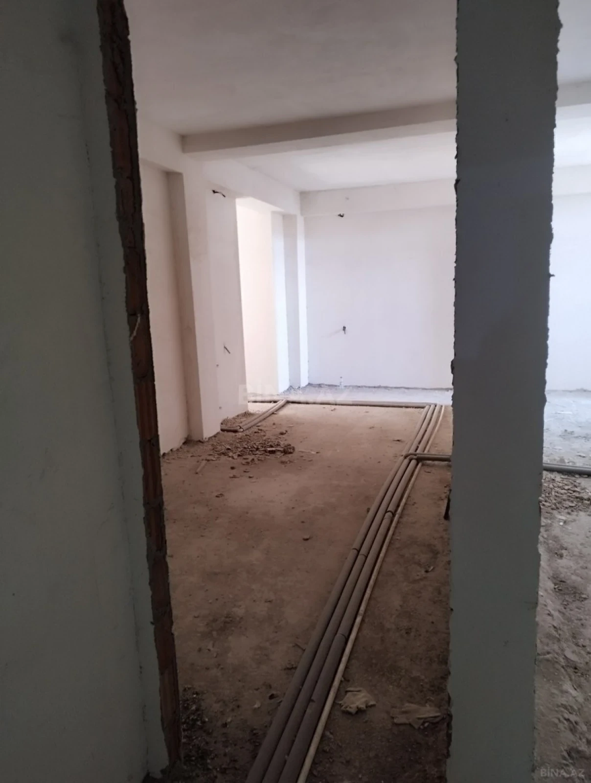 Satılır 2 otaqlı mənzil 65.4 m²