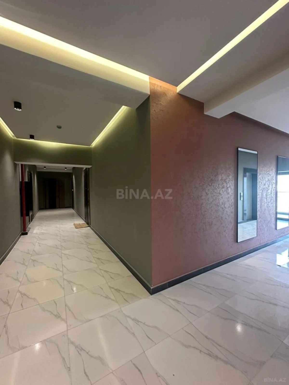 Kirayə verilir 3 otaqlı mənzil 140 m²
