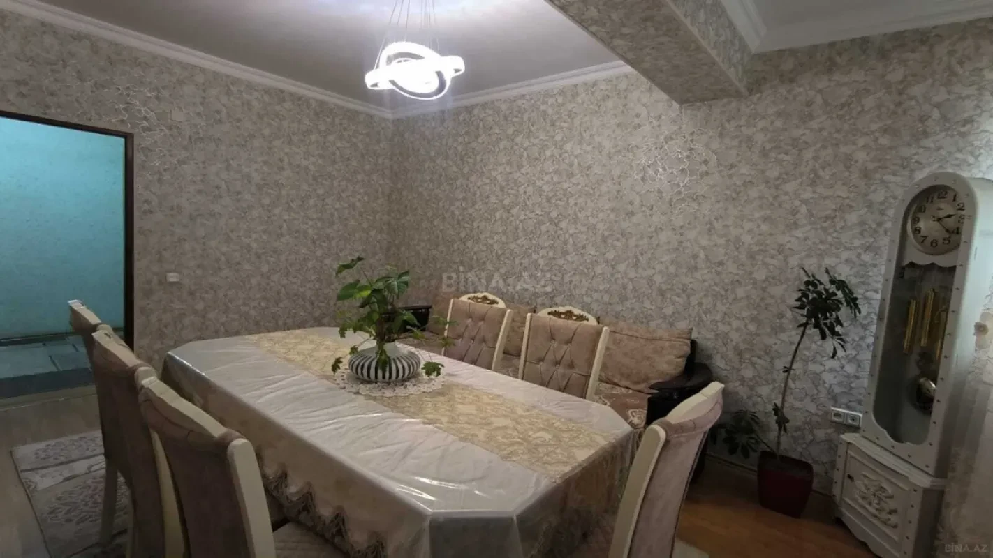 Satılır 2 otaqlı mənzil 78 m²