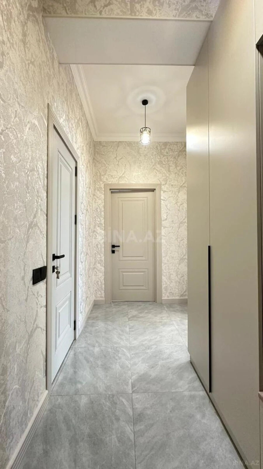 Satılır 2 otaqlı mənzil 75 m²