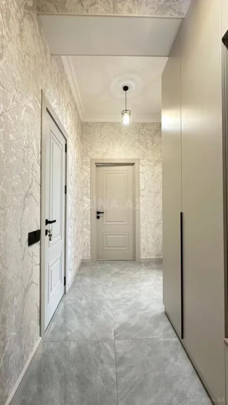 Satılır 2 otaqlı mənzil 75 m²