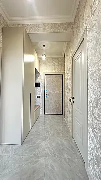 Satılır 2 otaqlı mənzil 75 m²