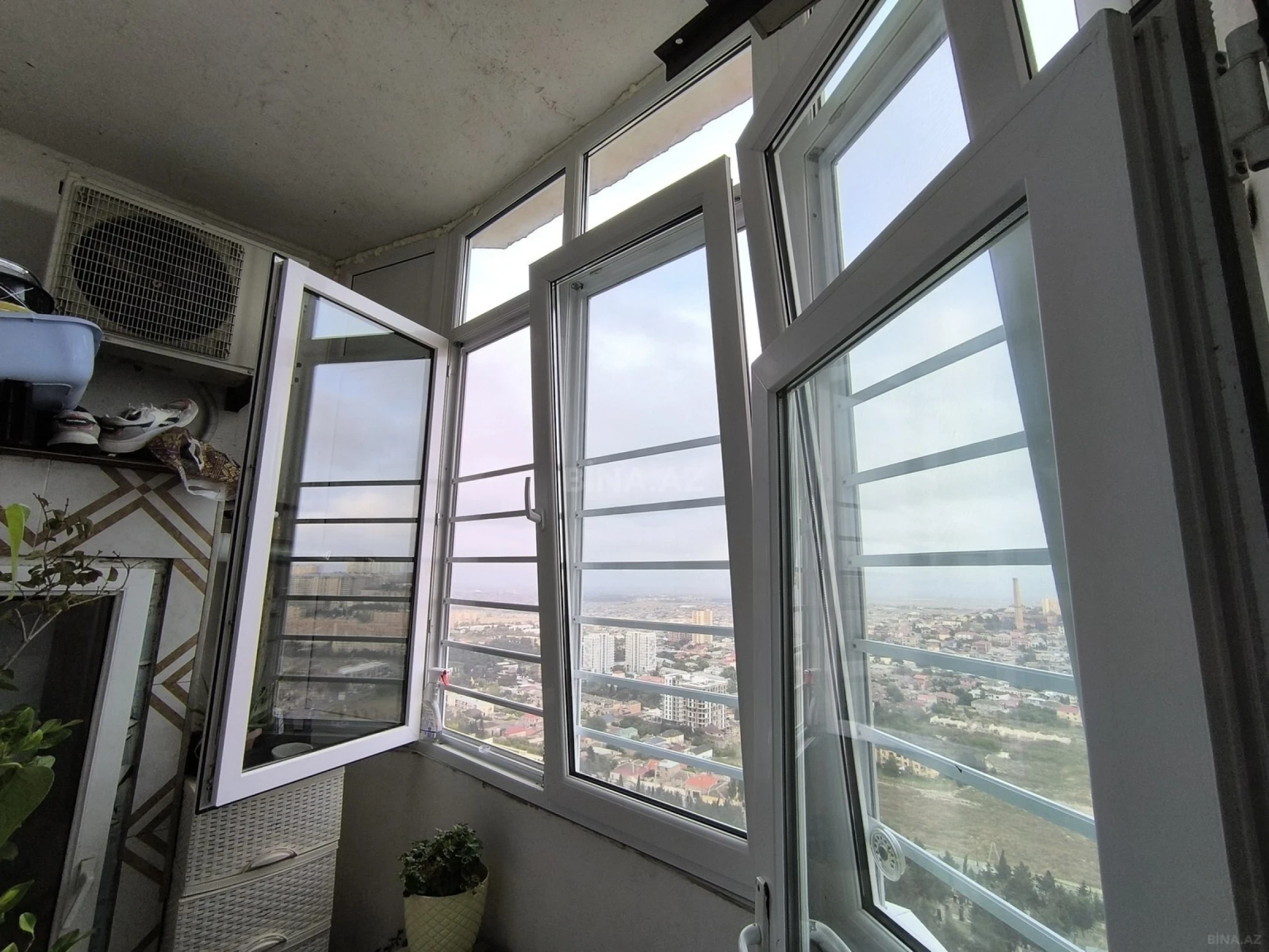 Satılır 2 otaqlı mənzil 55 m²