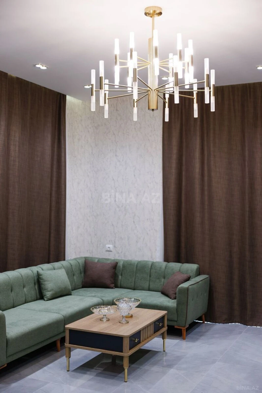 Kirayə verilir 5 otaqlı həyət evi 400 m²