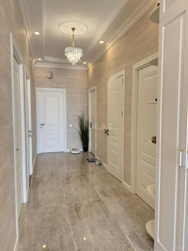 Kirayə verilir 5 otaqlı həyət evi 160 m²