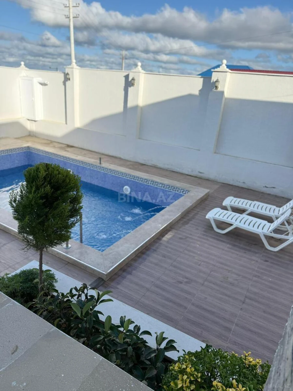 Kirayə verilir 5 otaqlı həyət evi 160 m²