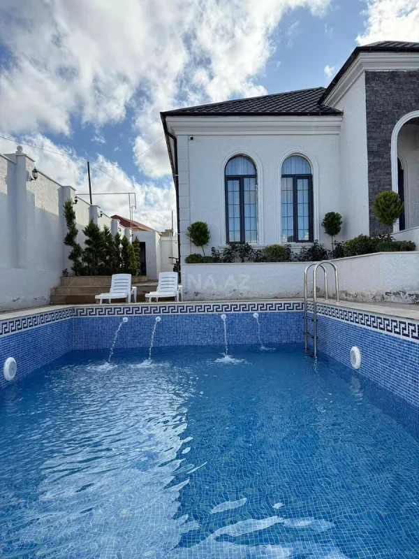 Kirayə verilir 5 otaqlı həyət evi 160 m²