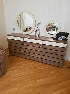 Kirayə verilir 2 otaqlı mənzil 110 m²
