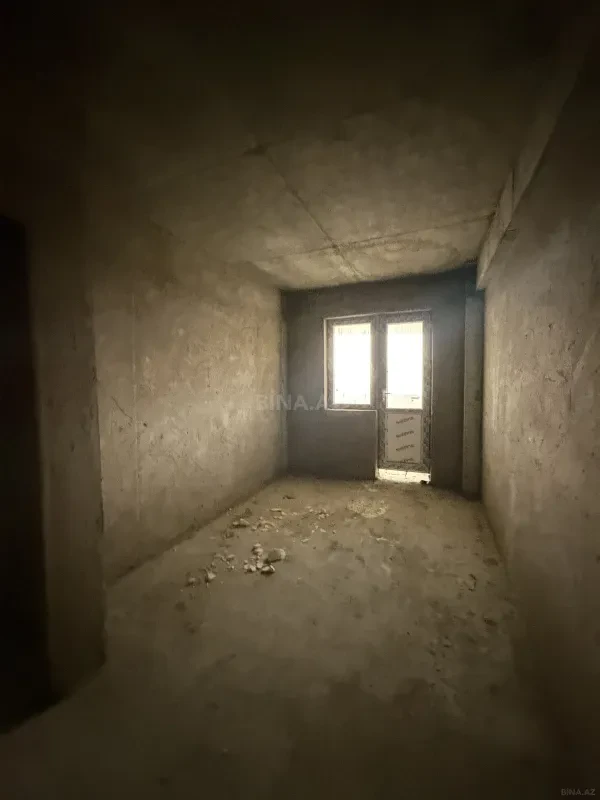 Satılır 2 otaqlı mənzil 120 m²