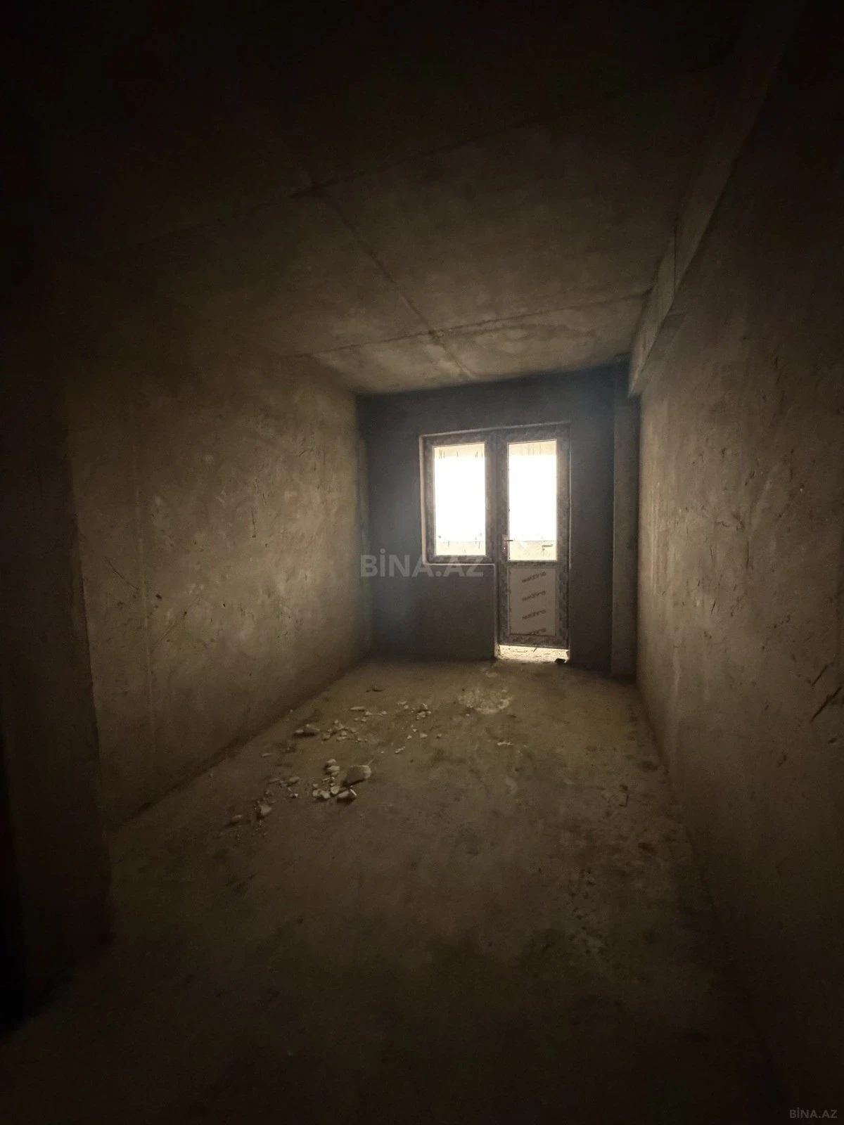Satılır 2 otaqlı mənzil 120 m²