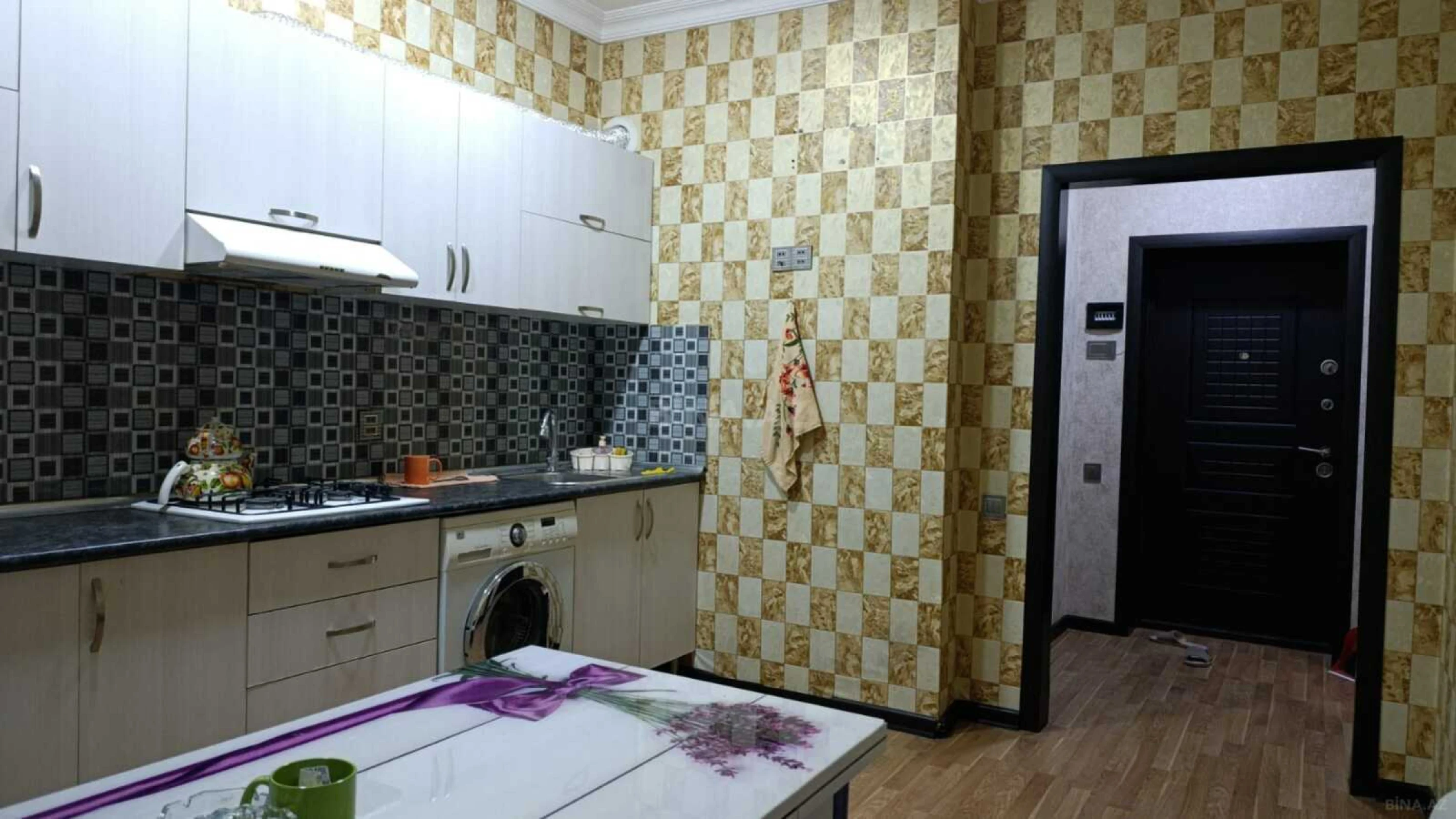 Kirayə verilir 2 otaqlı mənzil 50 m²