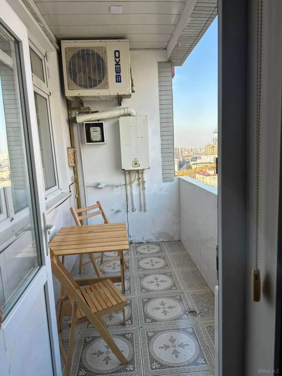 Kirayə verilir 2 otaqlı mənzil 80 m²