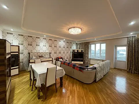 Kirayə verilir 3 otaqlı mənzil 126 m² — Bakı, Xətai 3 otaq 126.00 m²