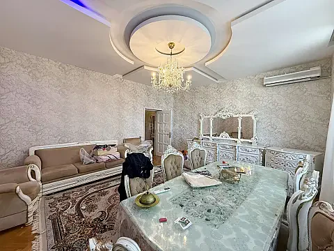Kirayə verilir 4 otaqlı mənzil 100 m²