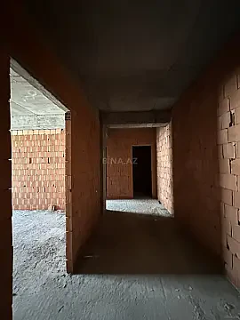 Satılır 2 otaqlı mənzil 68 m²