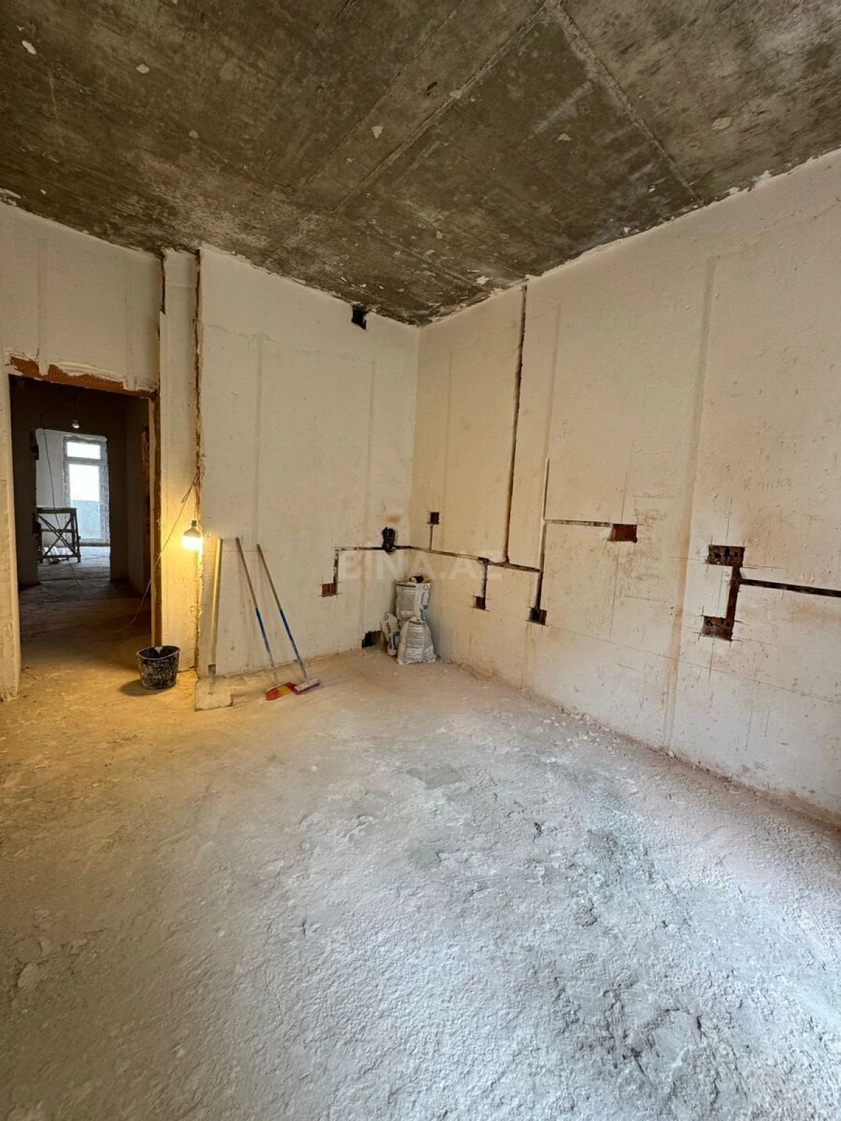Satılır 3 otaqlı mənzil 125 m²