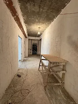 Satılır 3 otaqlı mənzil 125 m²