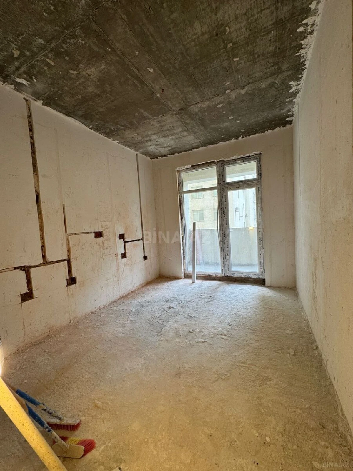 Satılır 3 otaqlı mənzil 125 m²