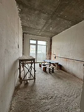 Satılır 3 otaqlı mənzil 125 m²