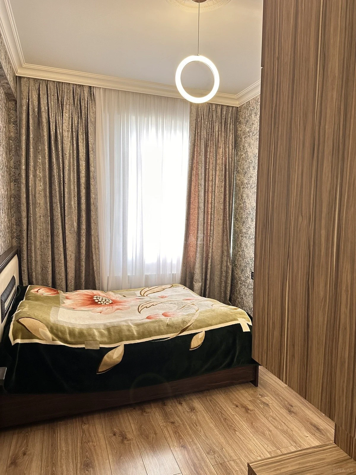 Satılır 2 otaqlı mənzil 52 m²