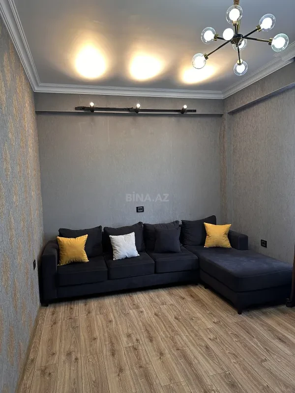 Satılır 2 otaqlı mənzil 52 m²