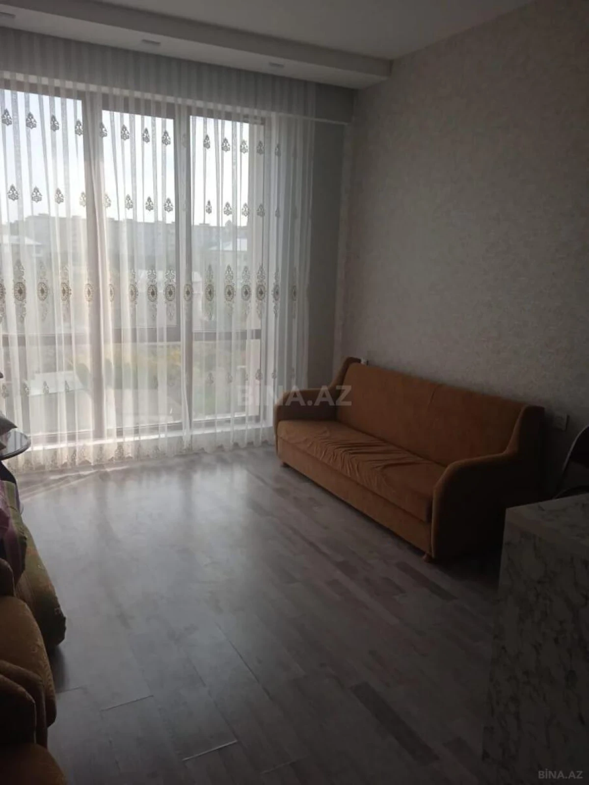 Kirayə verilir 3 otaqlı mənzil 90 m²