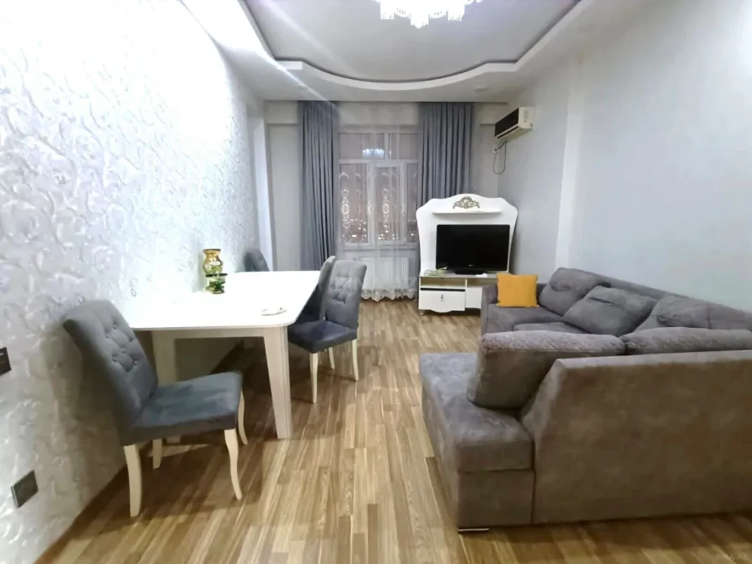Kirayə verilir 3 otaqlı mənzil 90 m²