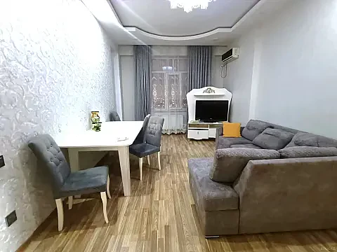 Kirayə verilir 3 otaqlı mənzil 90 m² — Bakı, Yeni Yasamal 3 otaq 90.00 m²