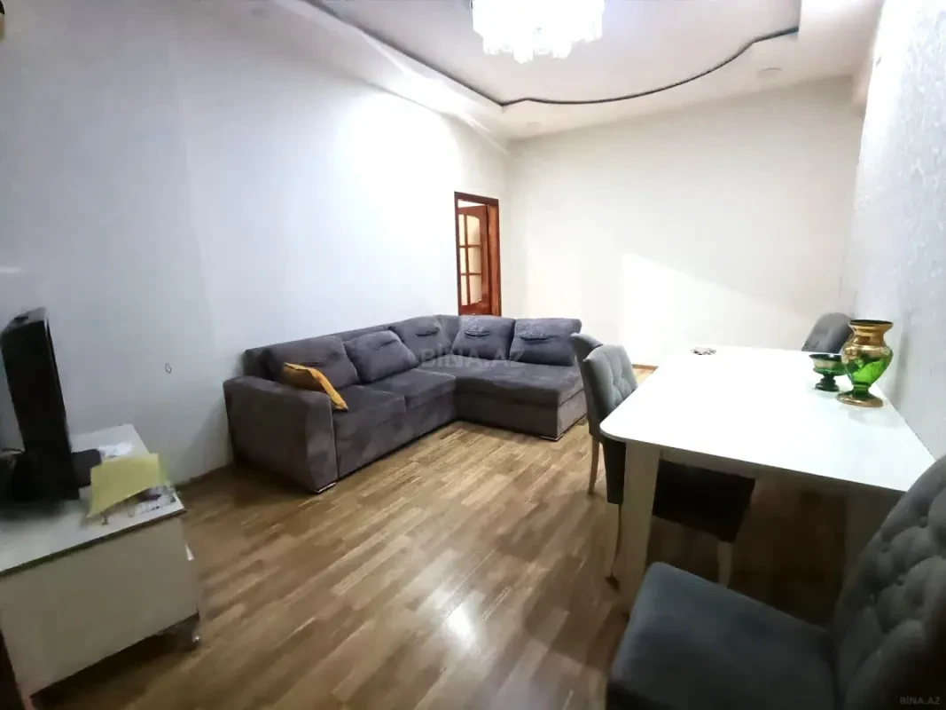 Kirayə verilir 3 otaqlı mənzil 90 m²