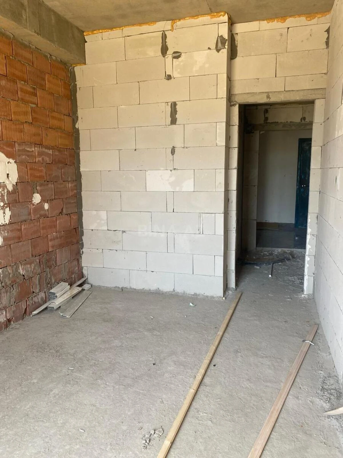 Satılır 2 otaqlı mənzil 50 m²