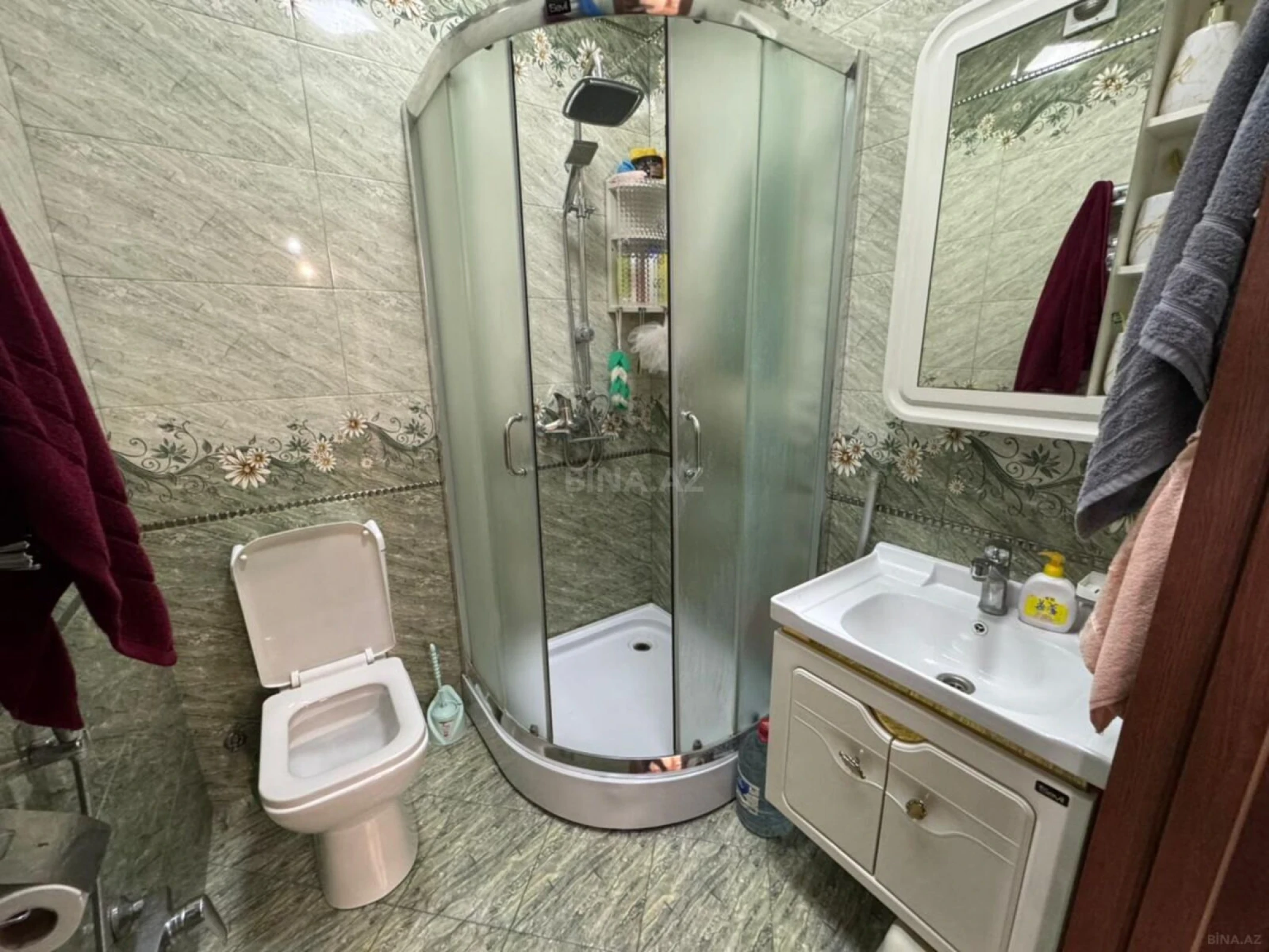 Satılır 2 otaqlı mənzil 65 m²