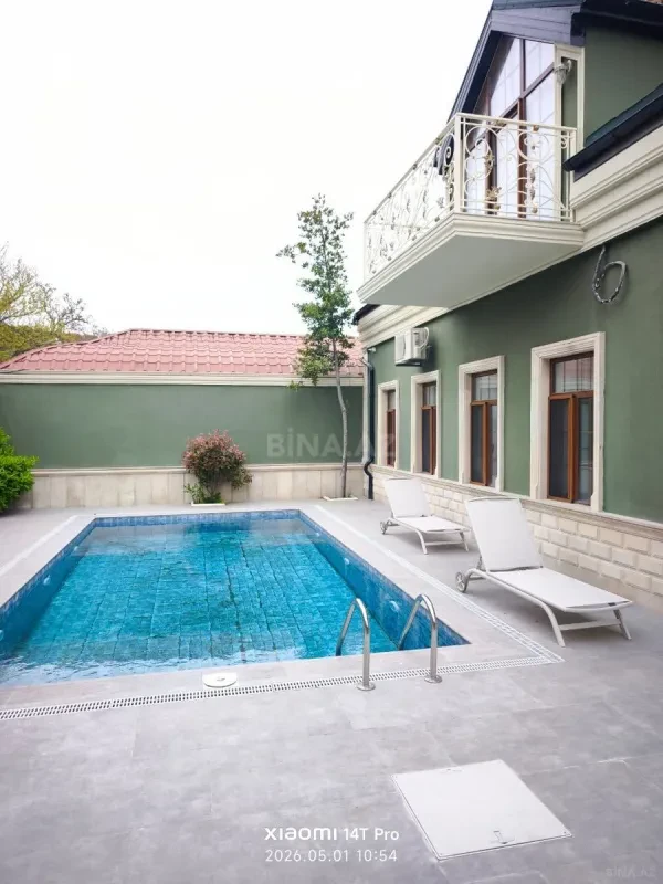 Satılır 5 otaqlı həyət evi 450 m²