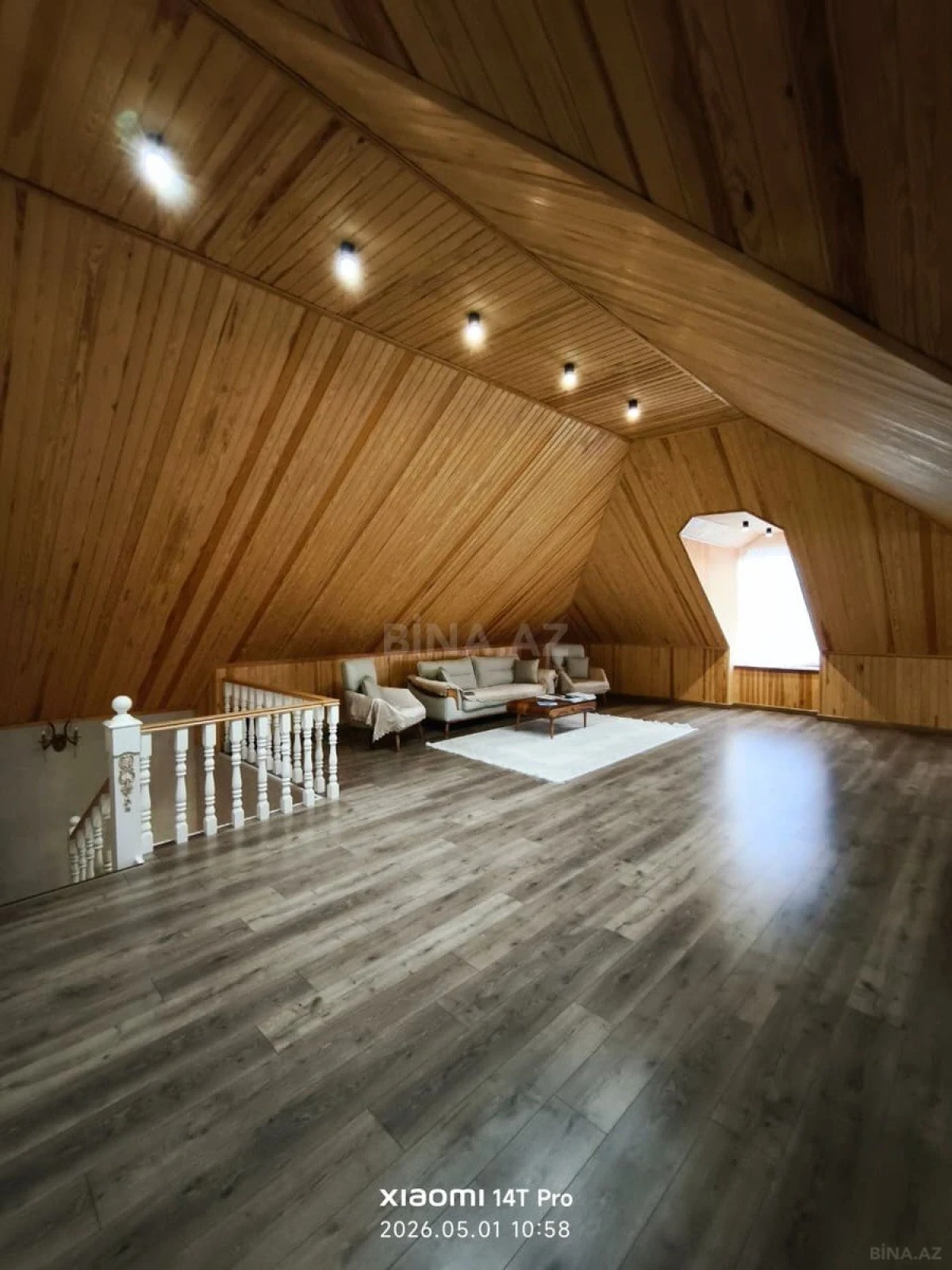 Satılır 5 otaqlı həyət evi 450 m²