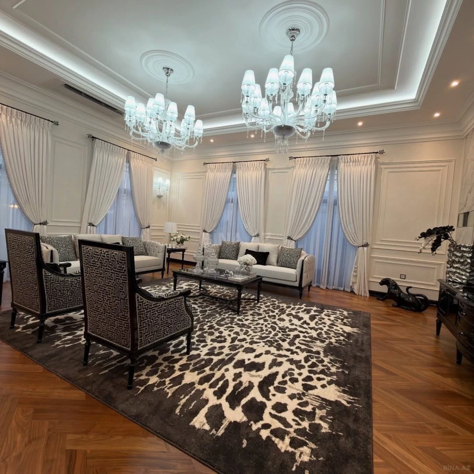 Kirayə verilir 5 otaqlı həyət evi 400 m²